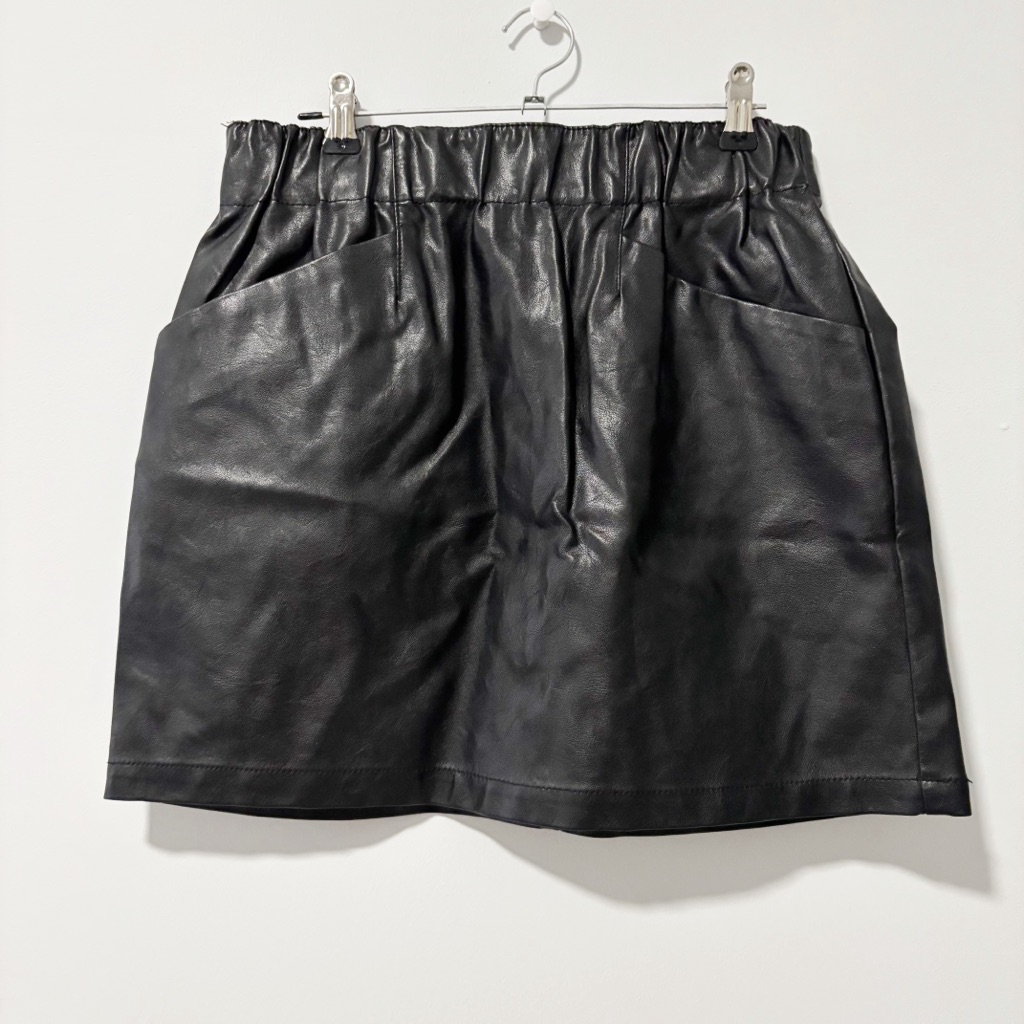 Wild Fable Womens Black Faux Leather Mini Shirt Size Medium